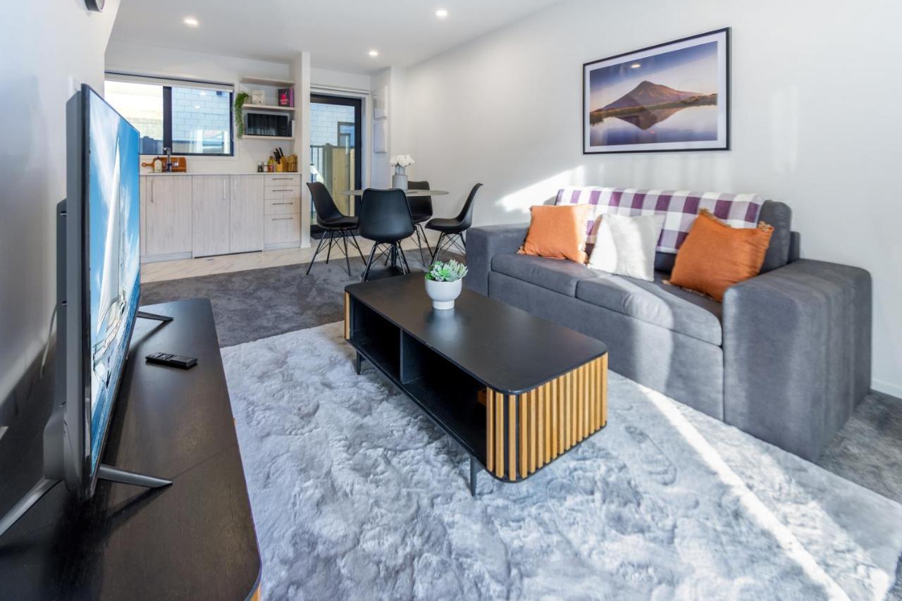 Apartamento A Road Away From Hagley Park 2 Bed 2 Bath