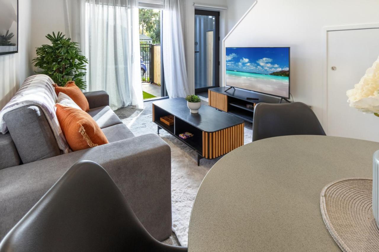 A Road Away From Hagley Park 2 Bed 2 Bath Apartamento *
