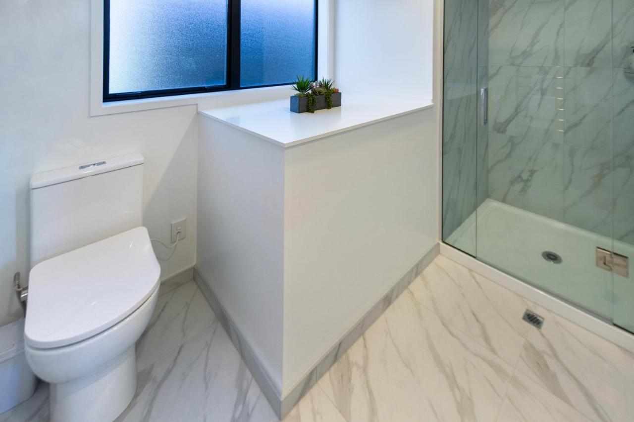 A Road Away From Hagley Park 2 Bed 2 Bath Apartamento *