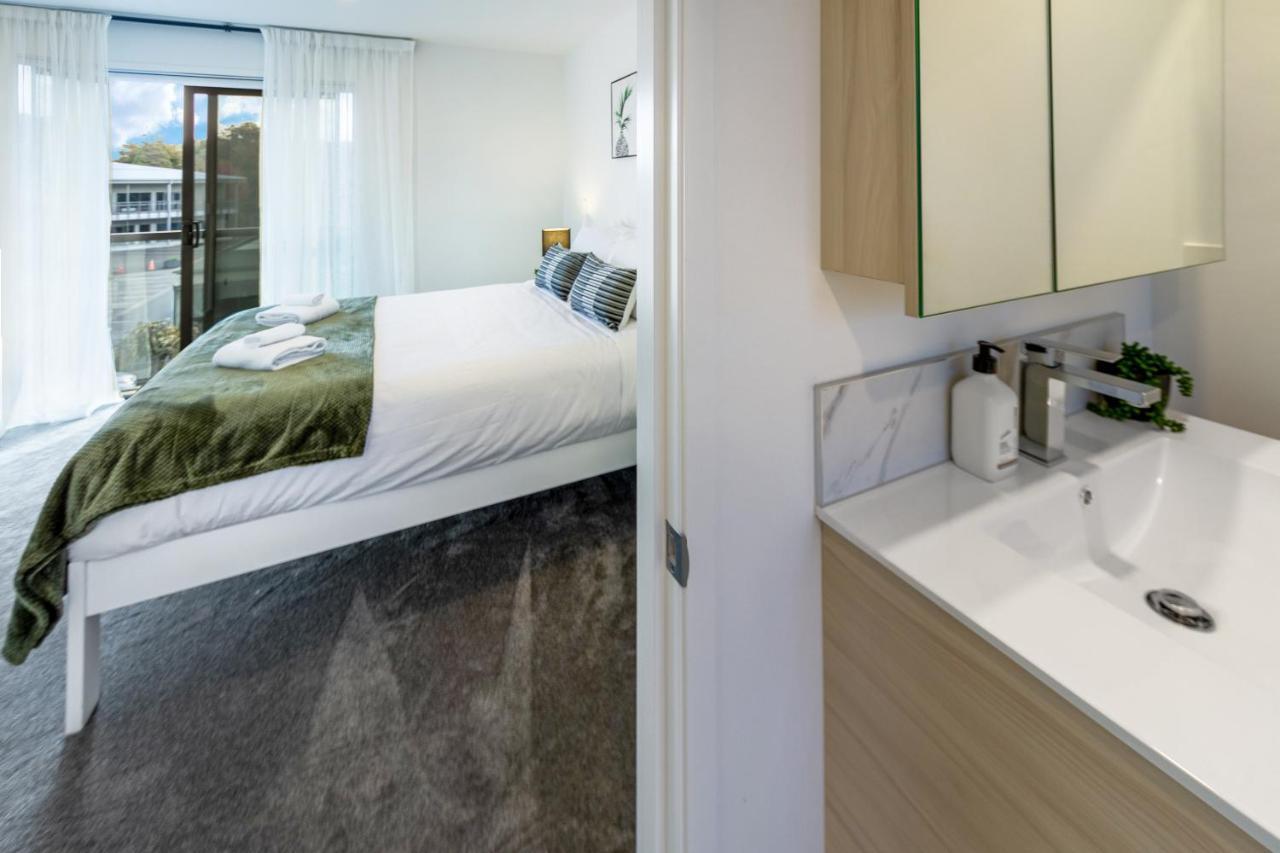 A Road Away From Hagley Park 2 Bed 2 Bath Apartamento
